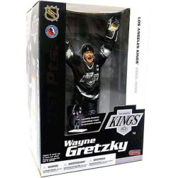 MCFARLANE TOYS WAYNE GRETZKY 12'' SUPER SIZE FIGURE