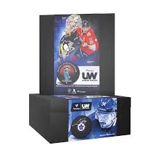 FANATICS UNDER WRAPS NHL PUCK